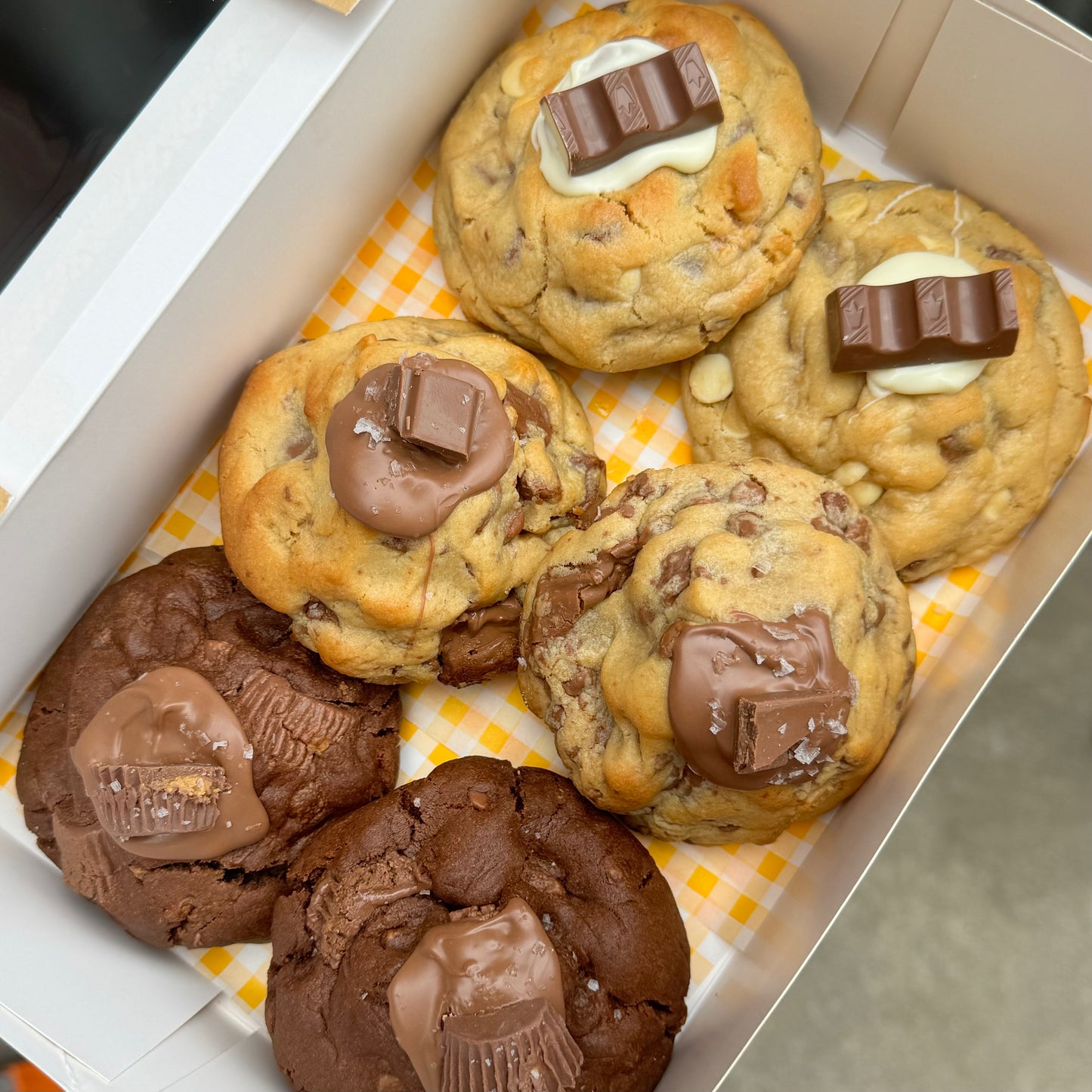 Box of 6 🍪 The Crowd Favourite ⭐️